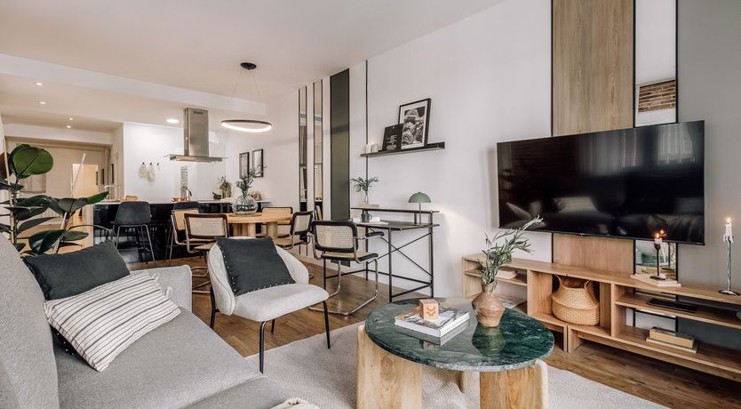 Photo of Golden Madrid