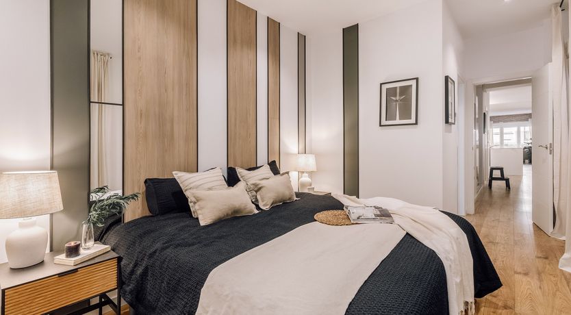 Photo of Golden Madrid