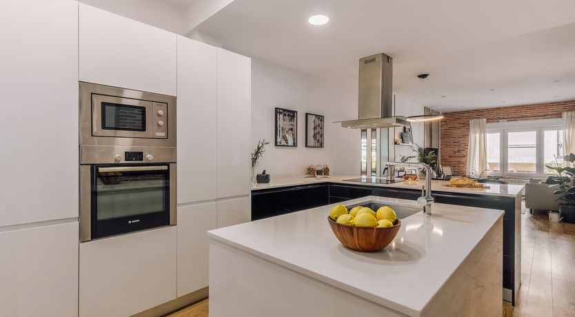 Photo of Golden Madrid