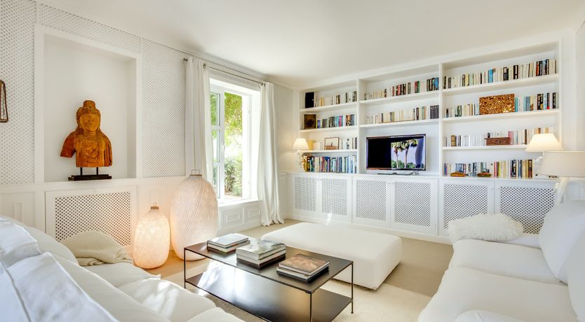 Photo of Peach Perfume