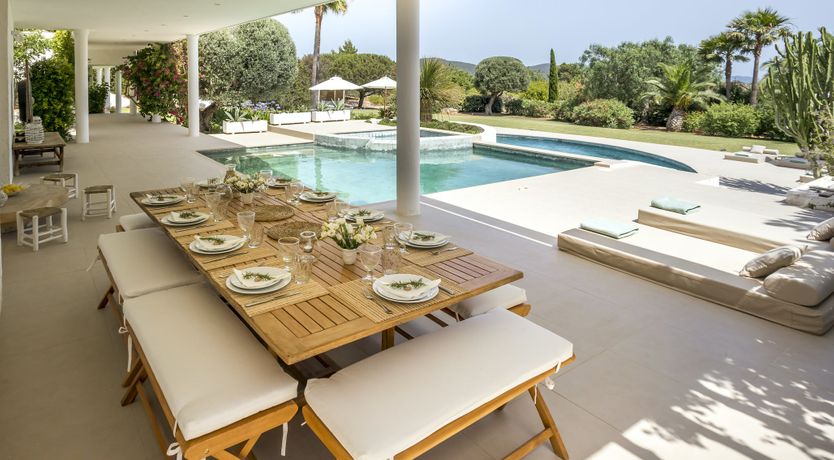 Photo of Peach Perfume