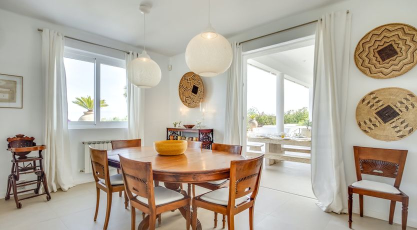 Photo of Peach Perfume