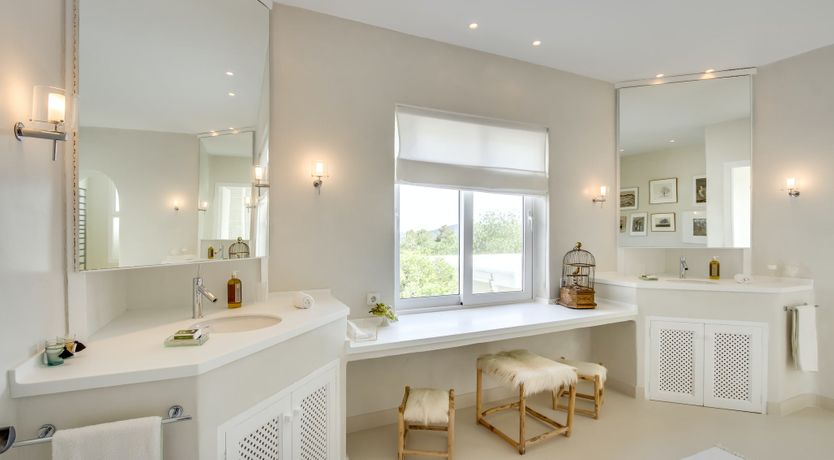 Photo of Peach Perfume