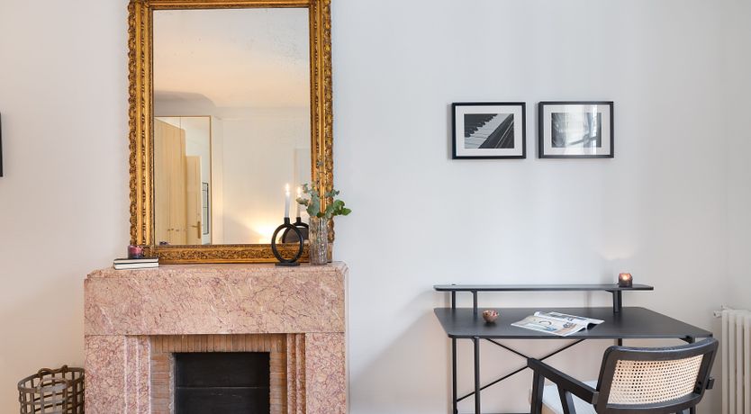 Photo of Pearl & Ivory