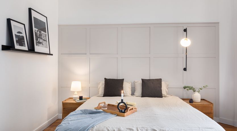 Photo of Pearl & Ivory