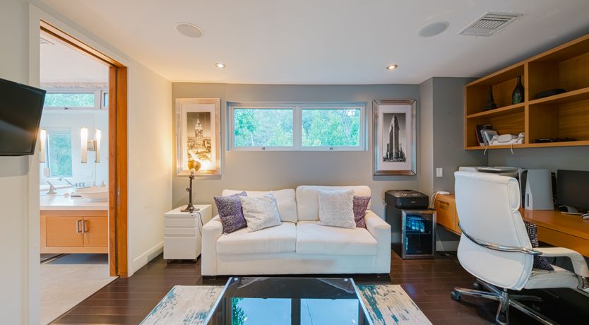 Photo of Laurel Moon