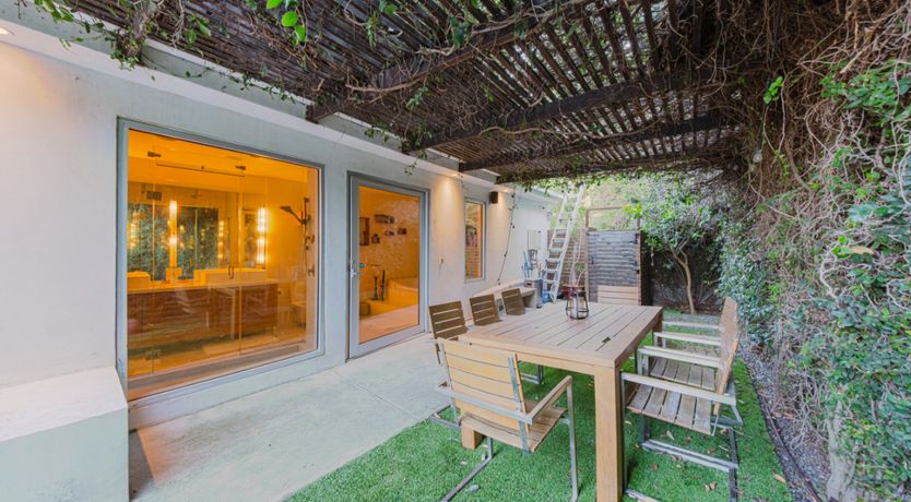 Photo of Laurel Moon