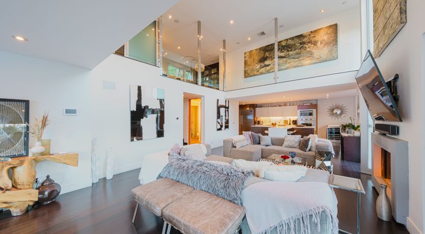 Photo of Laurel Moon