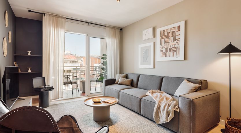 Photo of Barcelonan Chic