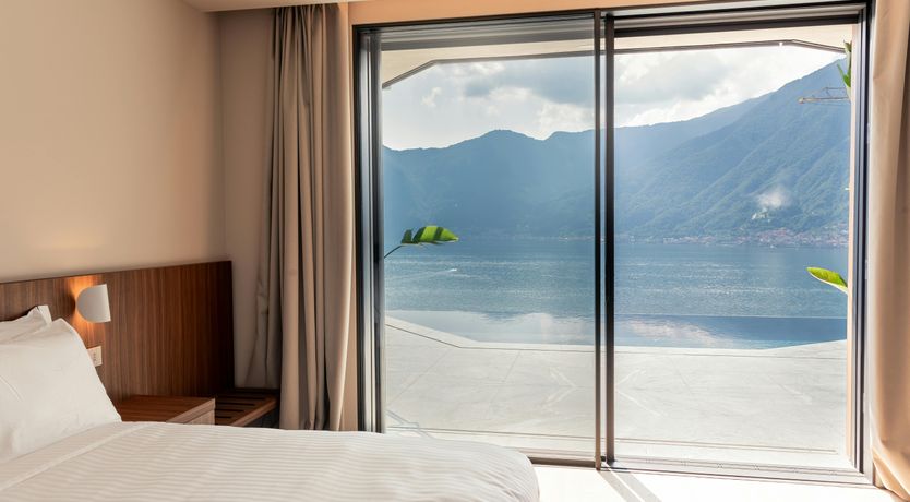 Photo of Ophelia on the Lake