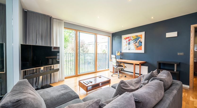 Photo of Bermondsey Blue