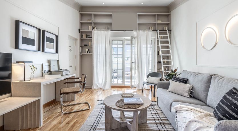 Photo of Classic Muse