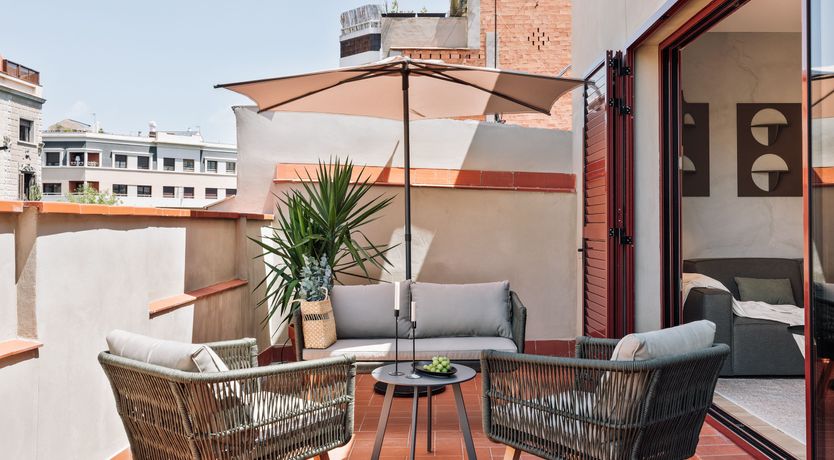 Photo of Barcelonan Breeze