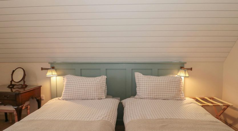 Photo of The Cotswold Barn