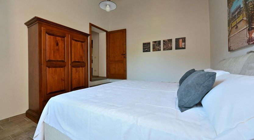 Photo of Sweet Tuscan Dreams