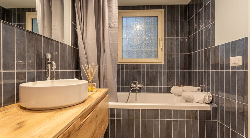 Photo of The Seven Hills