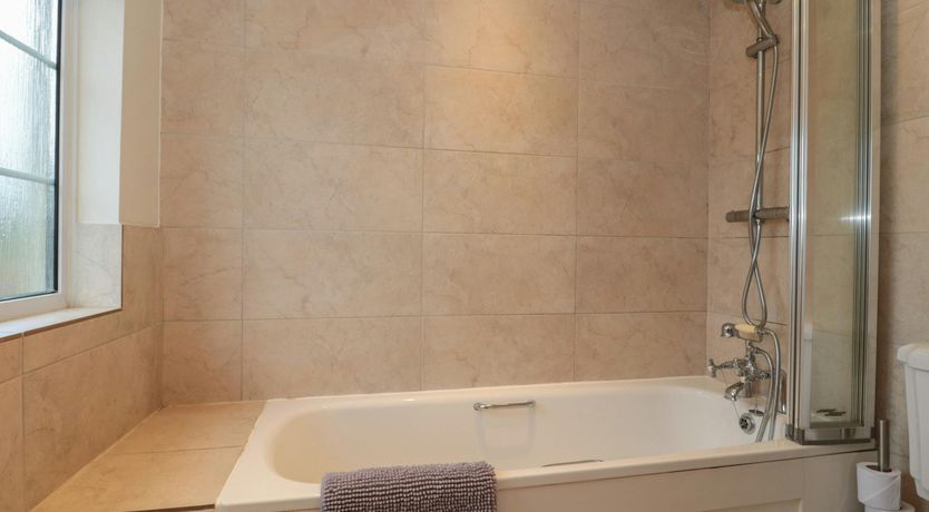 Photo of Cotswolds Cosy