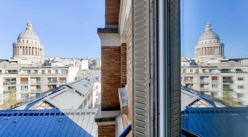 Photo of Pantheon Prize