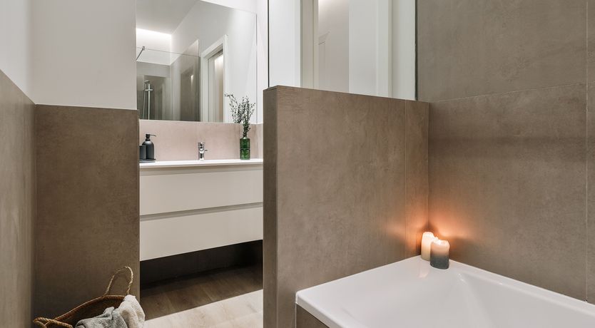 Photo of Spanish Ivory