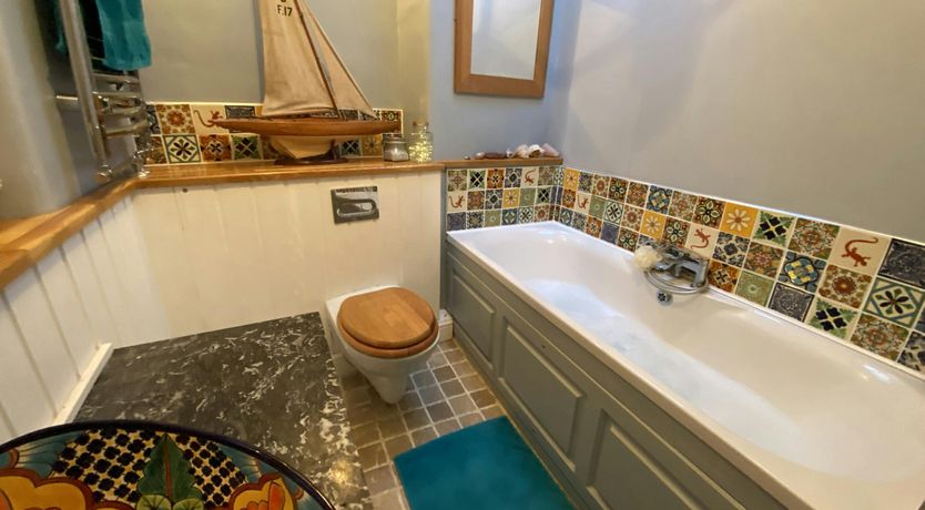 Photo of The Apple Tree