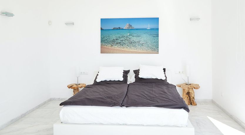 Photo of White Tiger