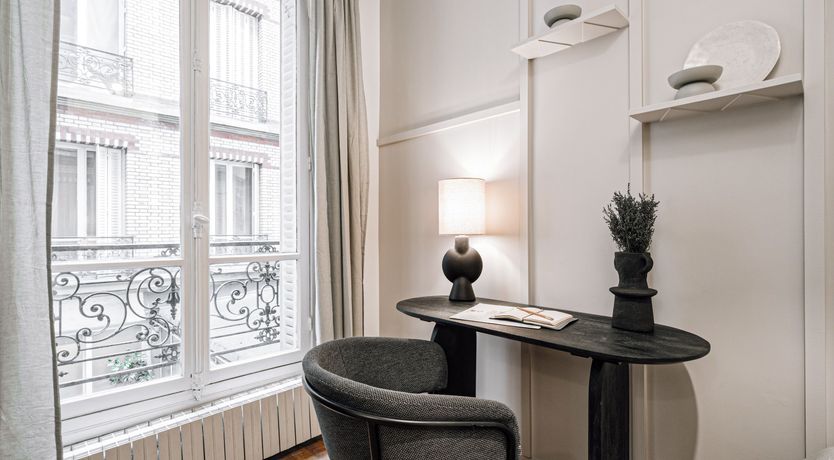 Photo of Parisian Star