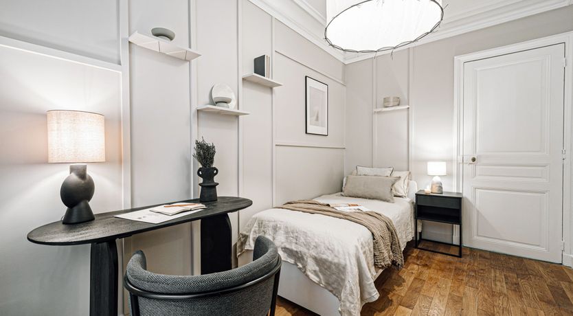 Photo of Parisian Star