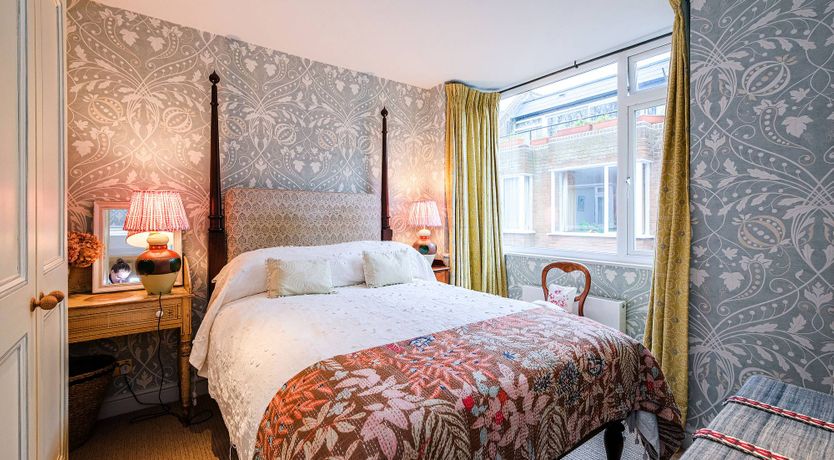 Photo of An Urban Affair