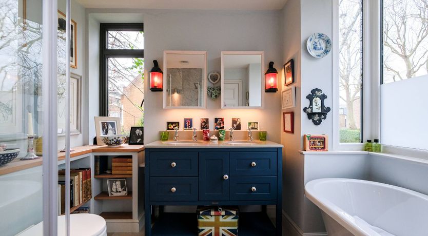 Photo of An Urban Affair