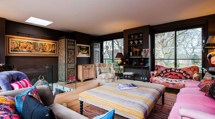 Photo of An Urban Affair