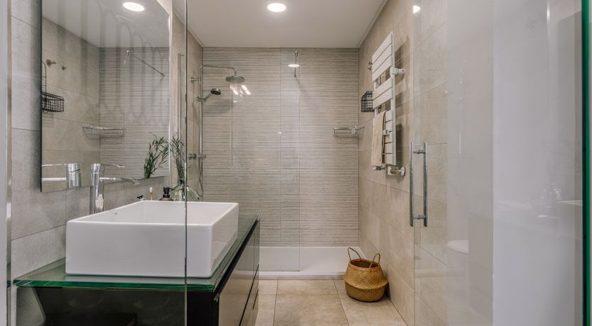 Photo of Bellini & Blue