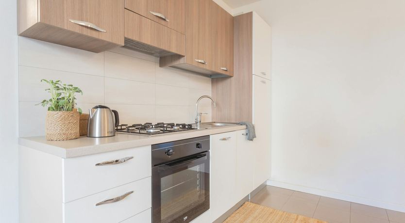 Photo of Lakeside Strolls