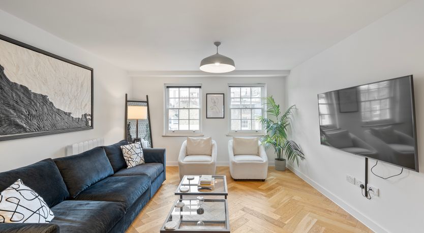 Photo of Metropolitan Midnights