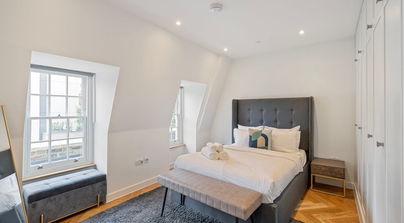 Photo of Metropolitan Midnights