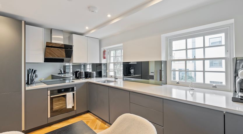 Photo of Metropolitan Midnights