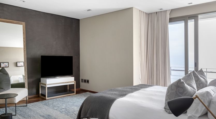 Photo of Strikingly Handsome