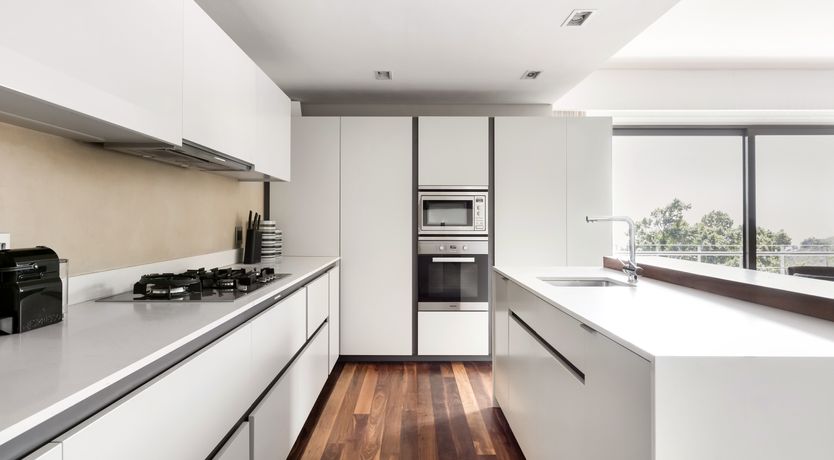 Photo of Strikingly Handsome