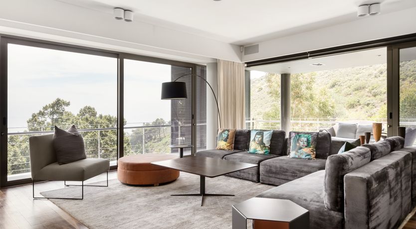 Photo of Strikingly Handsome