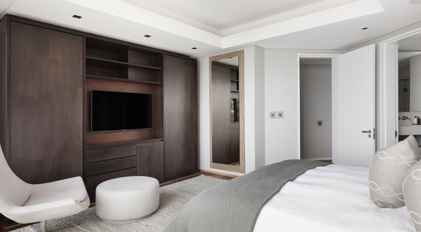 Photo of Strikingly Handsome