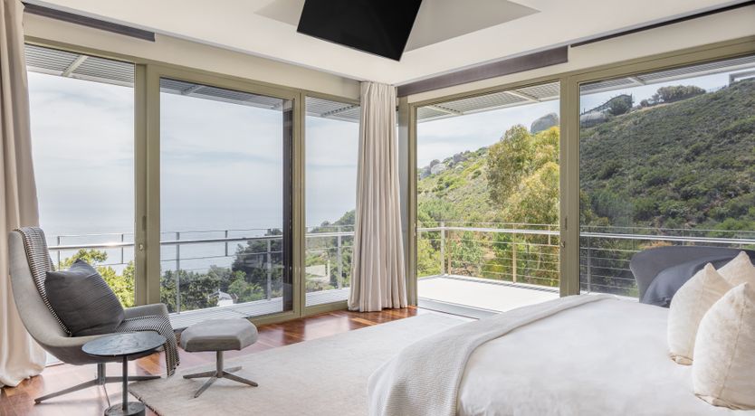 Photo of Strikingly Handsome