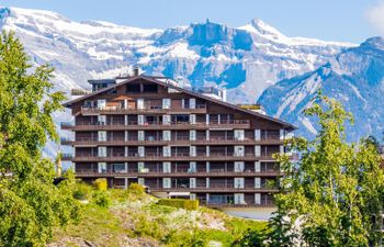 Aiglon E2 Apartment 5 Holiday Home