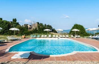 Borgo Cerbaiola Apartment 2 Holiday Home