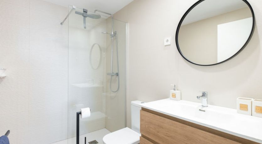 Photo of Sunrise Tower Apartment 2