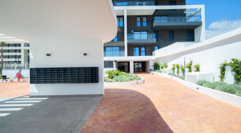 Photo of Sunrise Tower Apartment 2