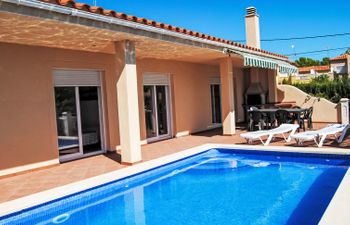 Sirena III Holiday Home