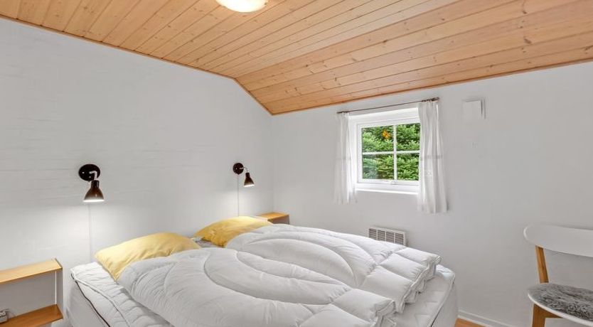 Photo of "Herminia" - 350m to the fjord