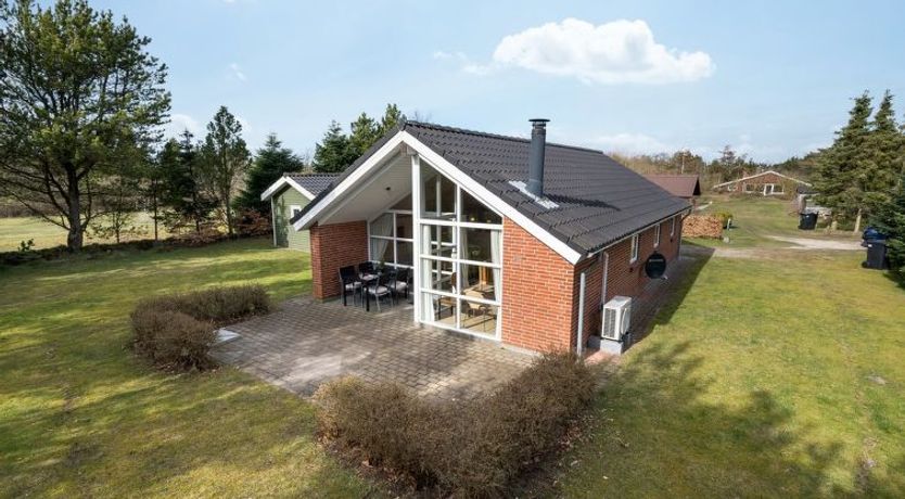 Photo of "Herminia" - 350m to the fjord