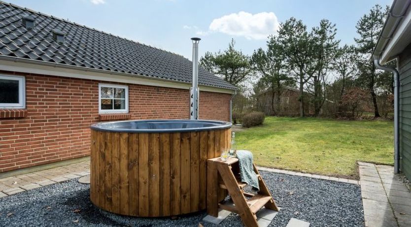 Photo of "Herminia" - 350m to the fjord