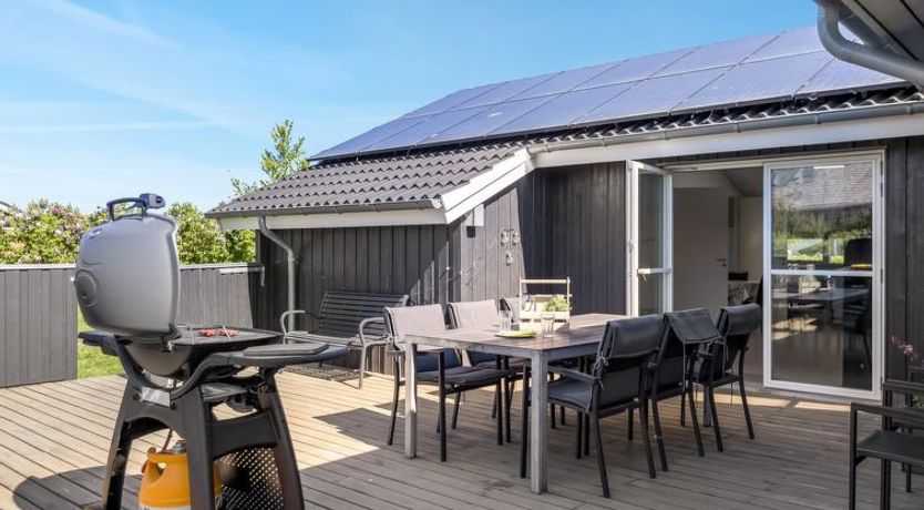 Photo of "Delko" - 650m from the sea