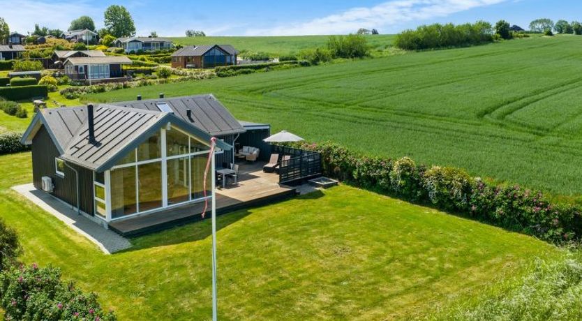 Photo of "Drusilla" - 140m from the sea